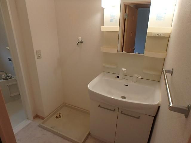 �y���ʏ��z�@