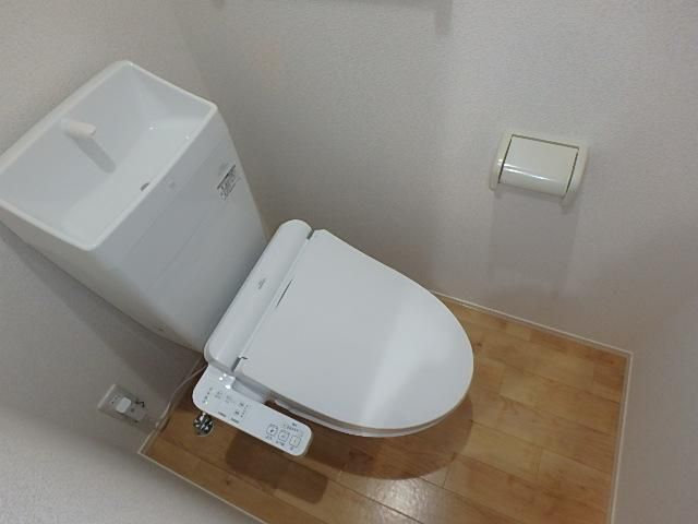 �y�g�C���z�@