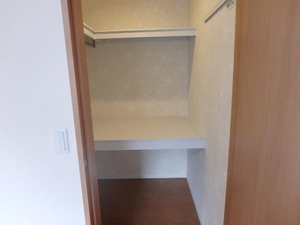 �y���[�z�@���E�H�[�N�C���N���[�[�b�g��