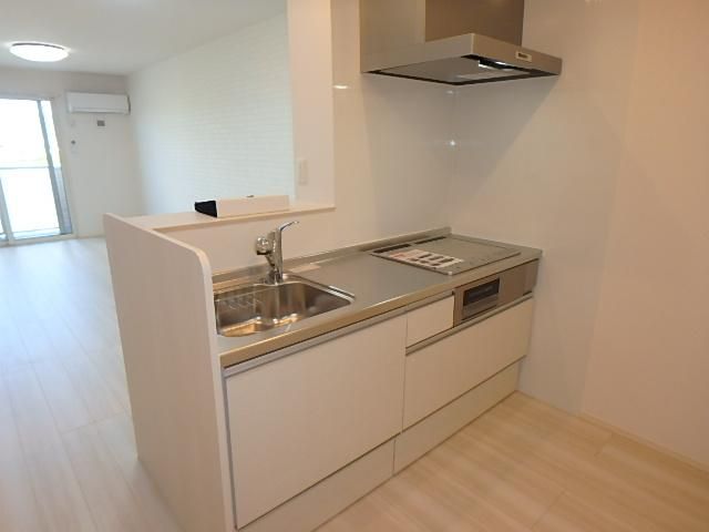 �y�L�b�`���z�@