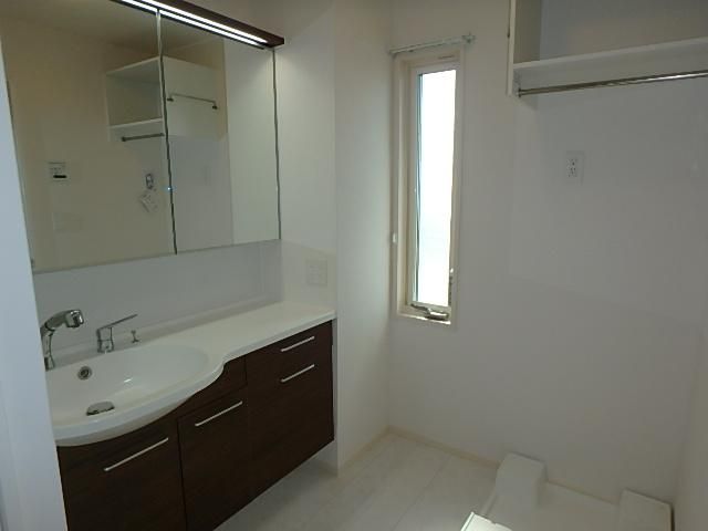 �y���ʏ��z�@