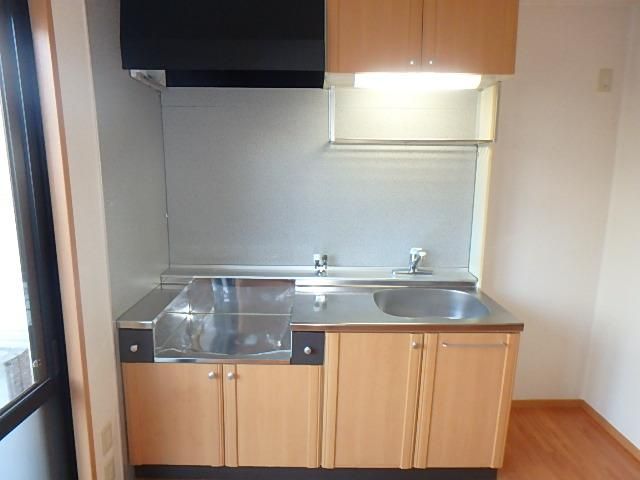 �y�L�b�`���z�@