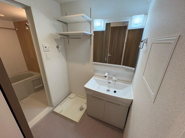 �y���ʏ��z�@