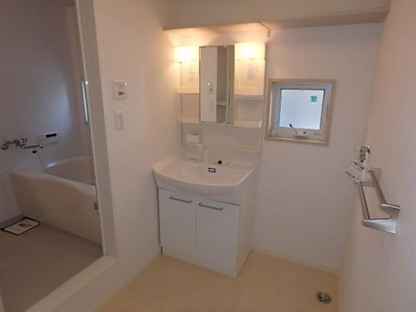 �y���ʏ��z�@