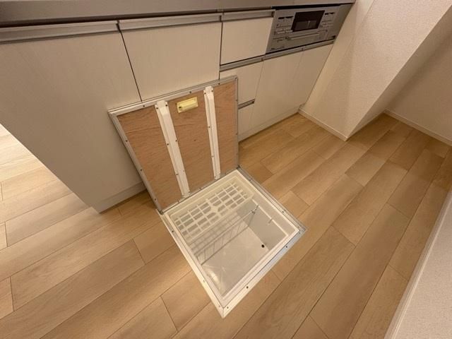 �y���[�z�@