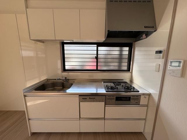 �y�L�b�`���z�@���V�X�e���L�b�`����