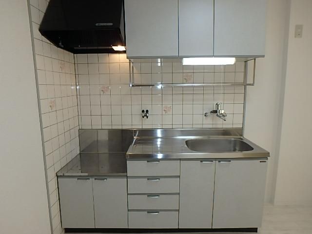 �y�L�b�`���z�@