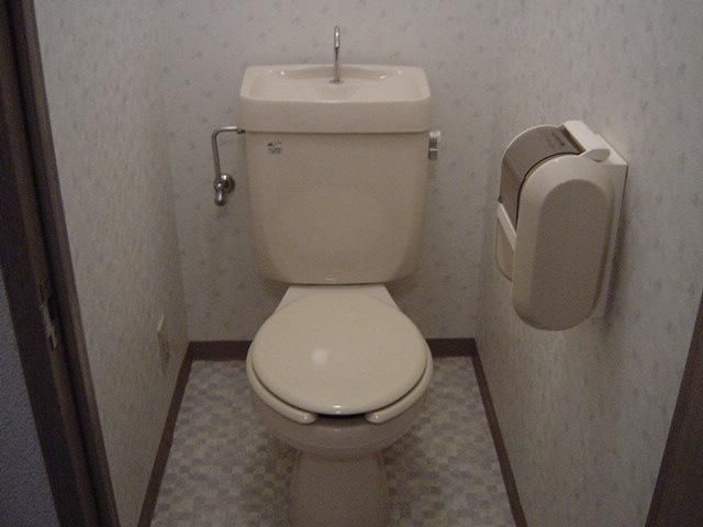 �y�g�C���z�@