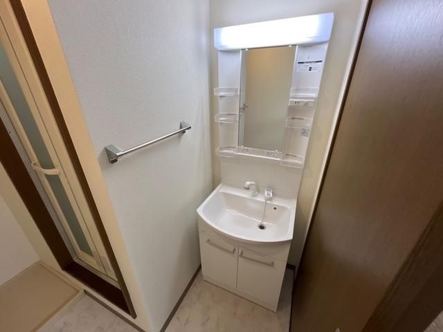 �y���ʏ��z�@