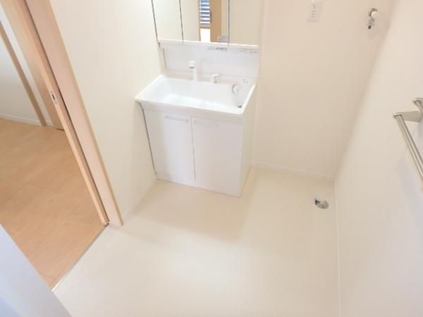 �y���ʏ��z�@