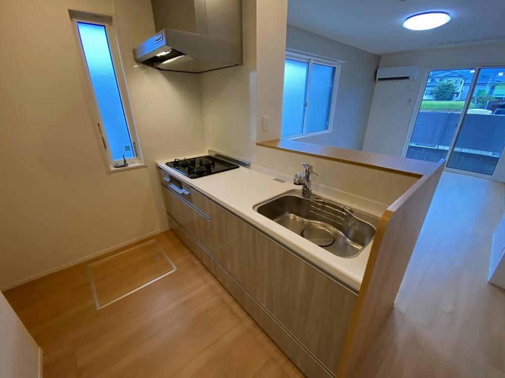 �y�L�b�`���z�@