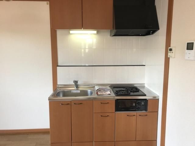 �y�L�b�`���z�@