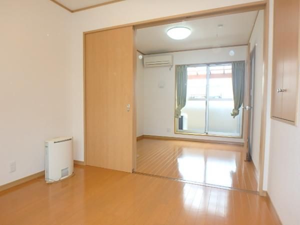 �y���̑������E�X�y�[�X�z�@