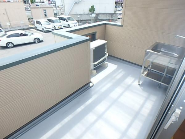 �y�o���R�j�[�z�@