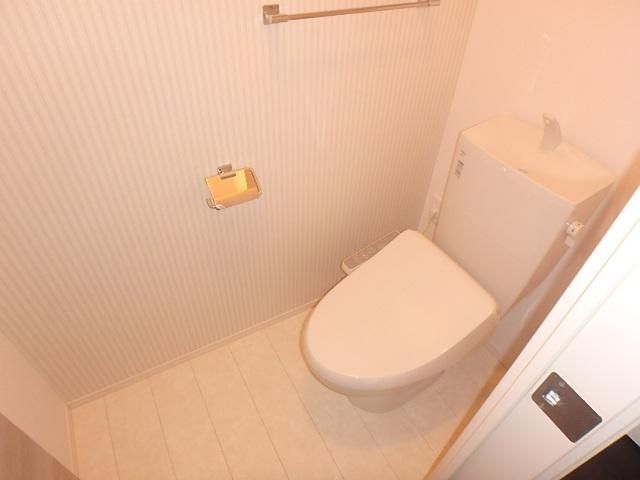 �y�g�C���z�@