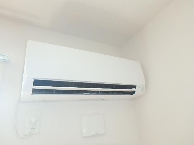 �y���̑��ݔ��z�@