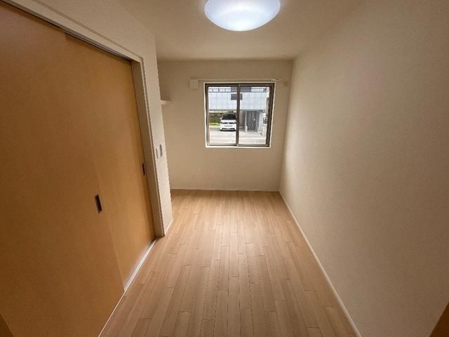 �y�Q���z�@