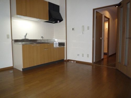 �y�L�b�`���z�@