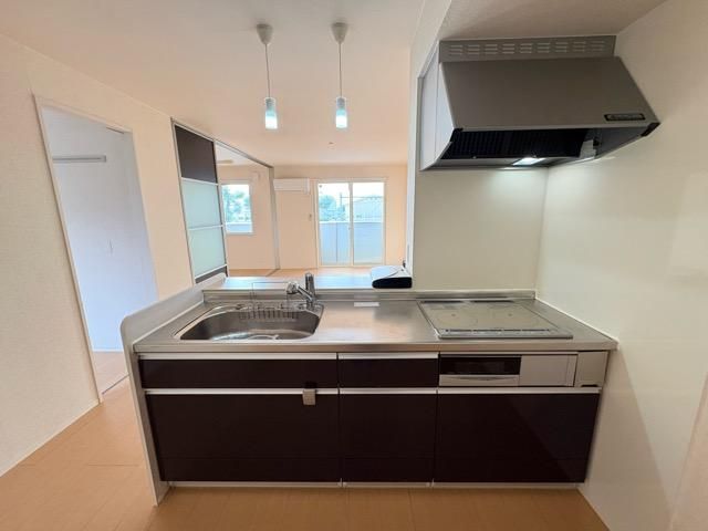 �y�L�b�`���z�@