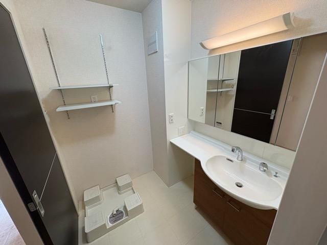 �y�g�C���z�@