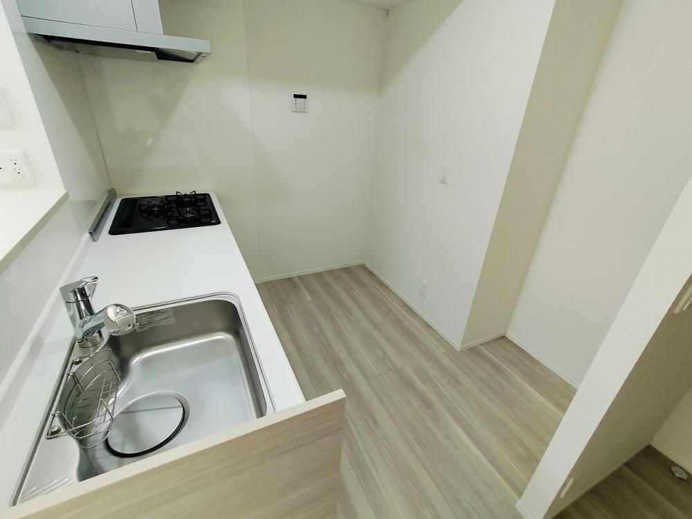 �y�L�b�`���z�@