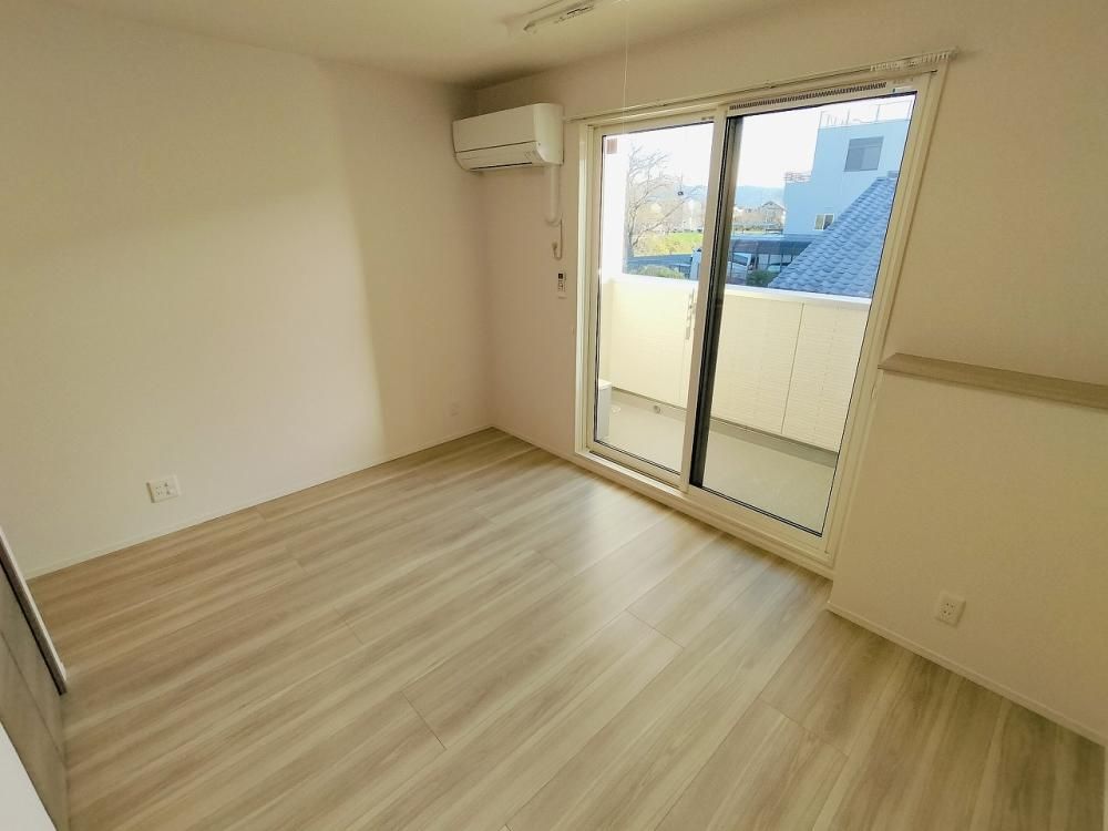 �y���̑������E�X�y�[�X�z�@