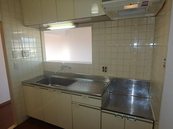 �y�L�b�`���z�@