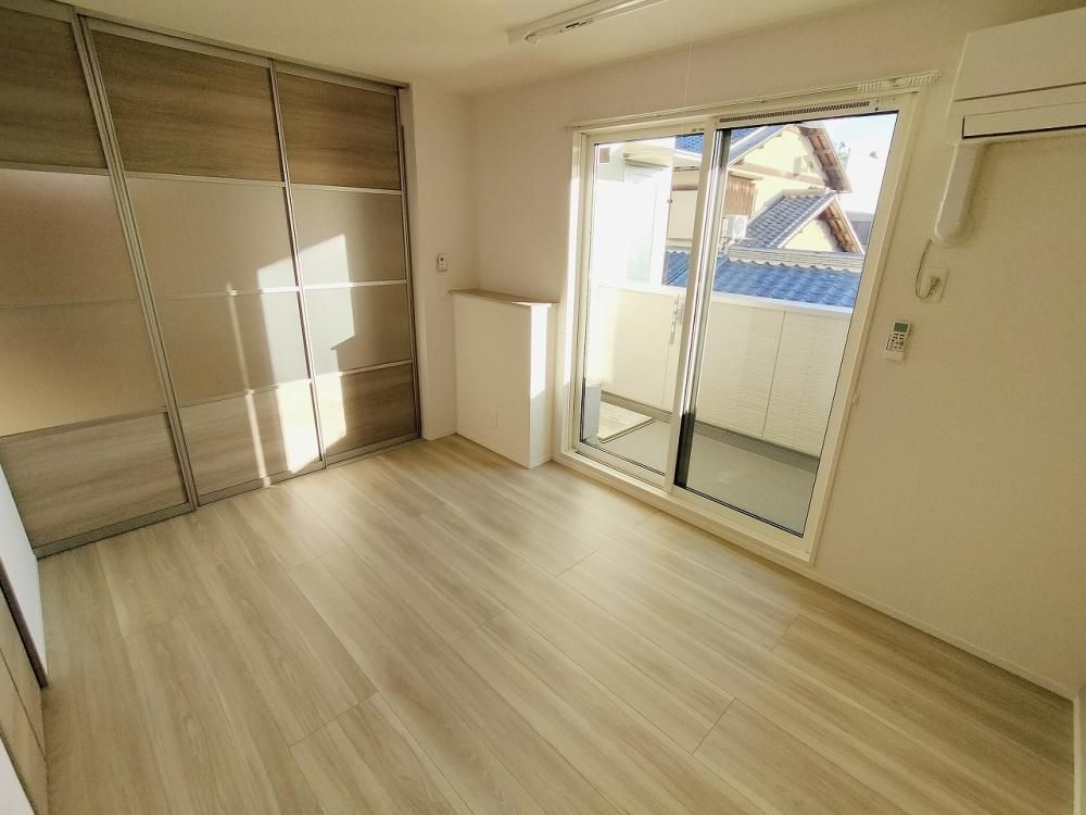 �y���̑������E�X�y�[�X�z�@