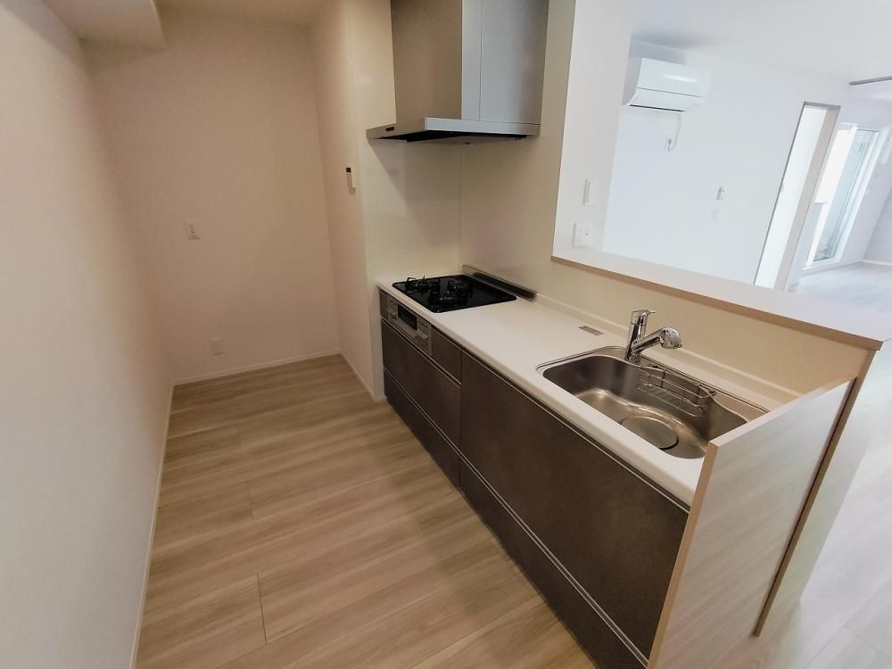 �y�L�b�`���z�@