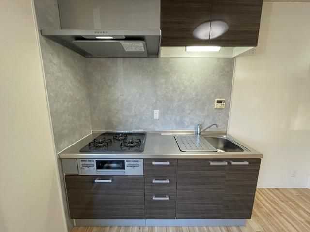 �y�L�b�`���z�@