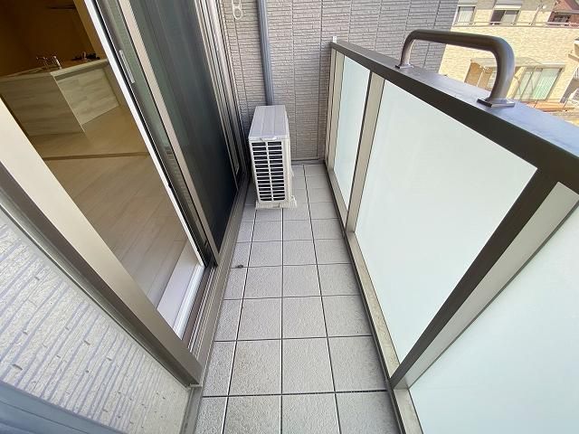 �y�o���R�j�[�z�@