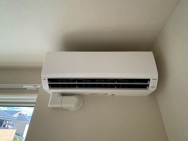 �y���̑��ݔ��z�@