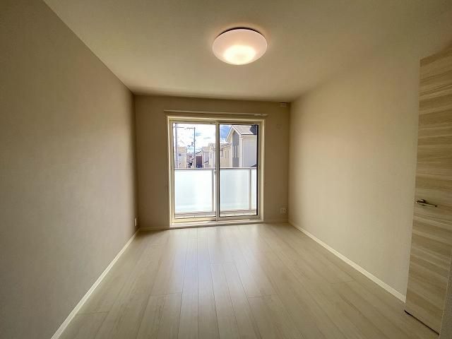 �y�Q���z�@