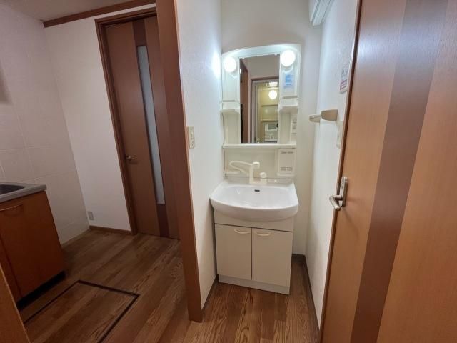 �y���ʏ��z�@