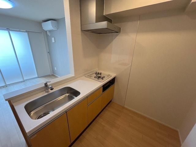 �y�L�b�`���z�@