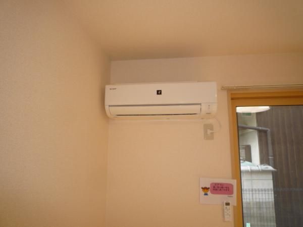 �y���̑��ݔ��z�@