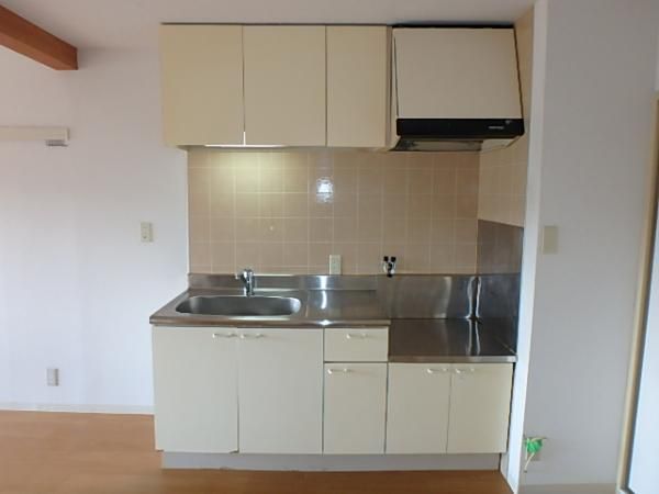 �y�L�b�`���z�@