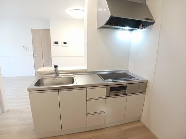 �y�L�b�`���z�@