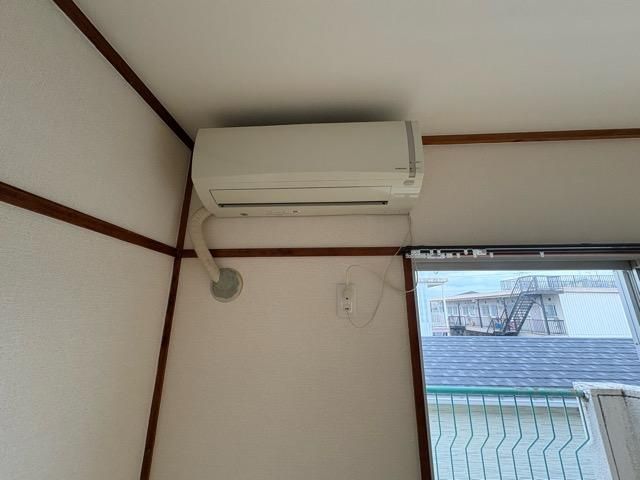 �y���̑��ݔ��z�@