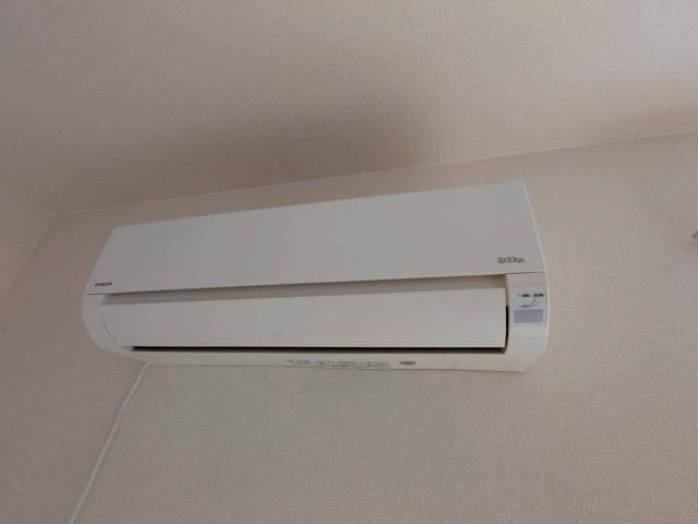 �y���̑��ݔ��z�@