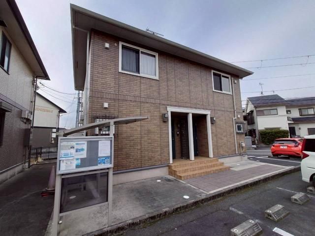 �y�G���g�����X�z�@