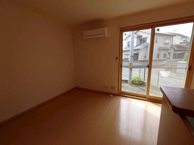 �y���̑������E�X�y�[�X�z�@