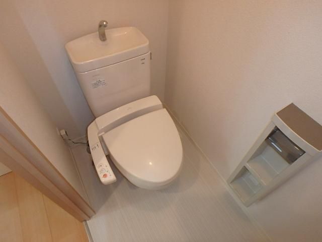 �y�g�C���z�@