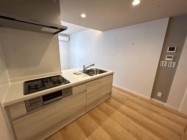 �y�L�b�`���z�@