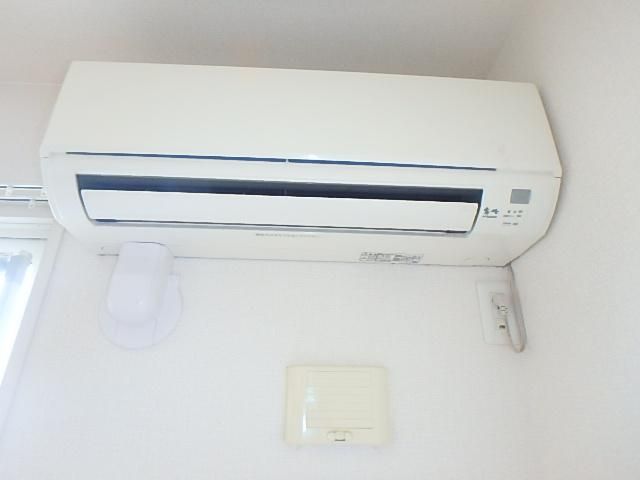 �y���̑��ݔ��z�@