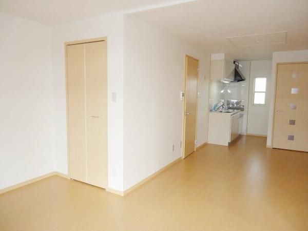 �y���ԁE���r���O�z�@