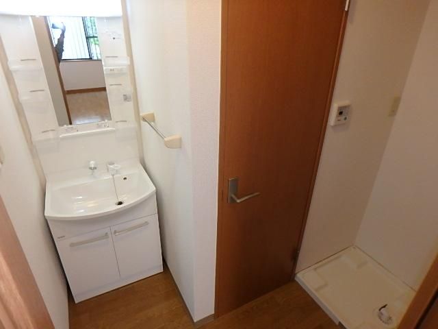 �y���ʏ��z�@