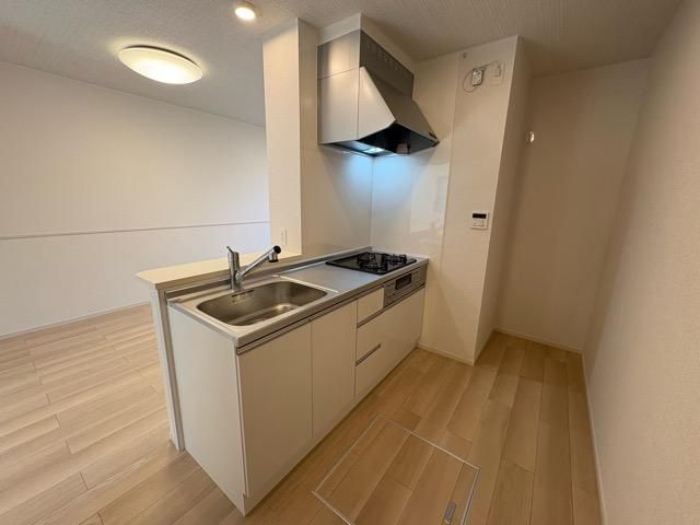 �y�L�b�`���z�@