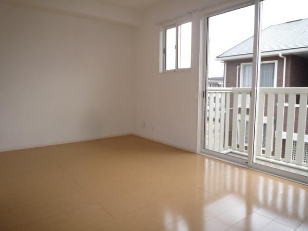 �y�����E���r���O�z�@