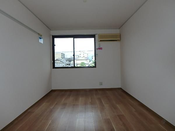 �y�Q���z�@